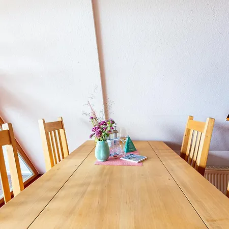 Strandhaus Claassen 08 * Ahrenshoop